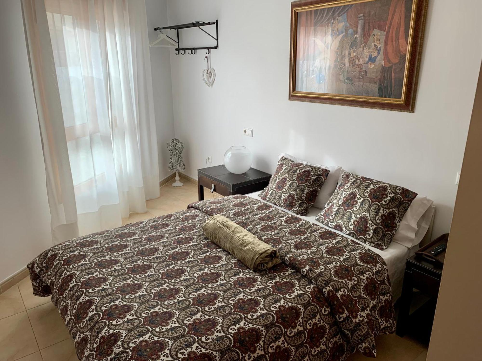 Ideal Apartamento - Гуадалест Екстер'єр фото