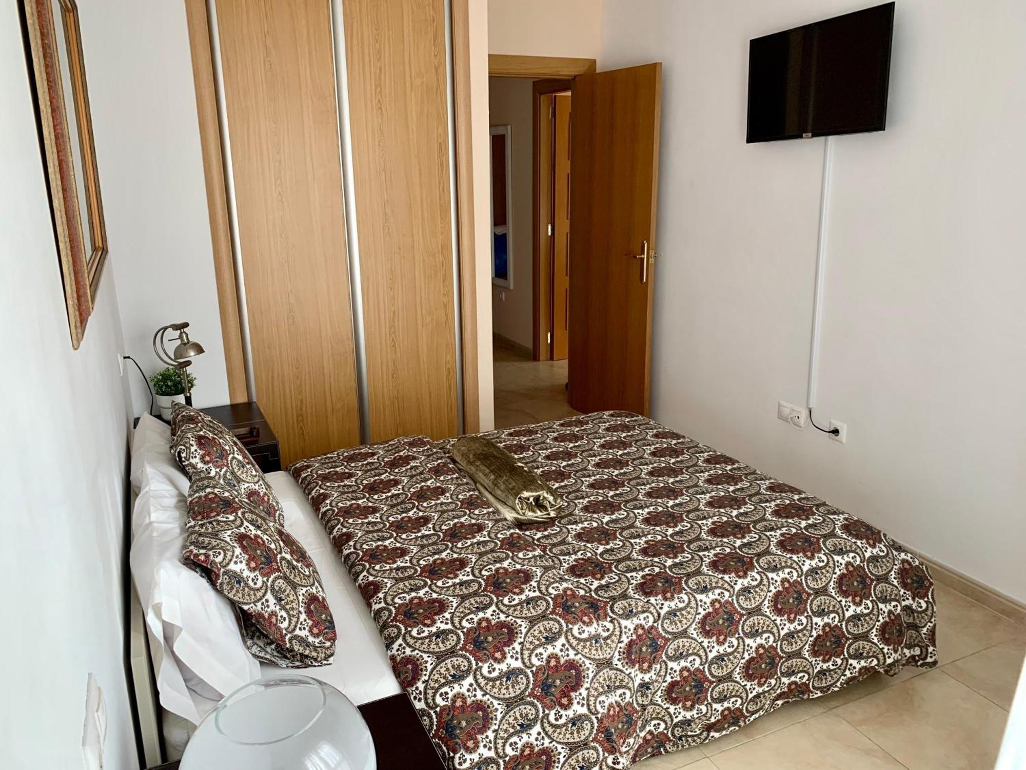 Ideal Apartamento - Гуадалест Екстер'єр фото